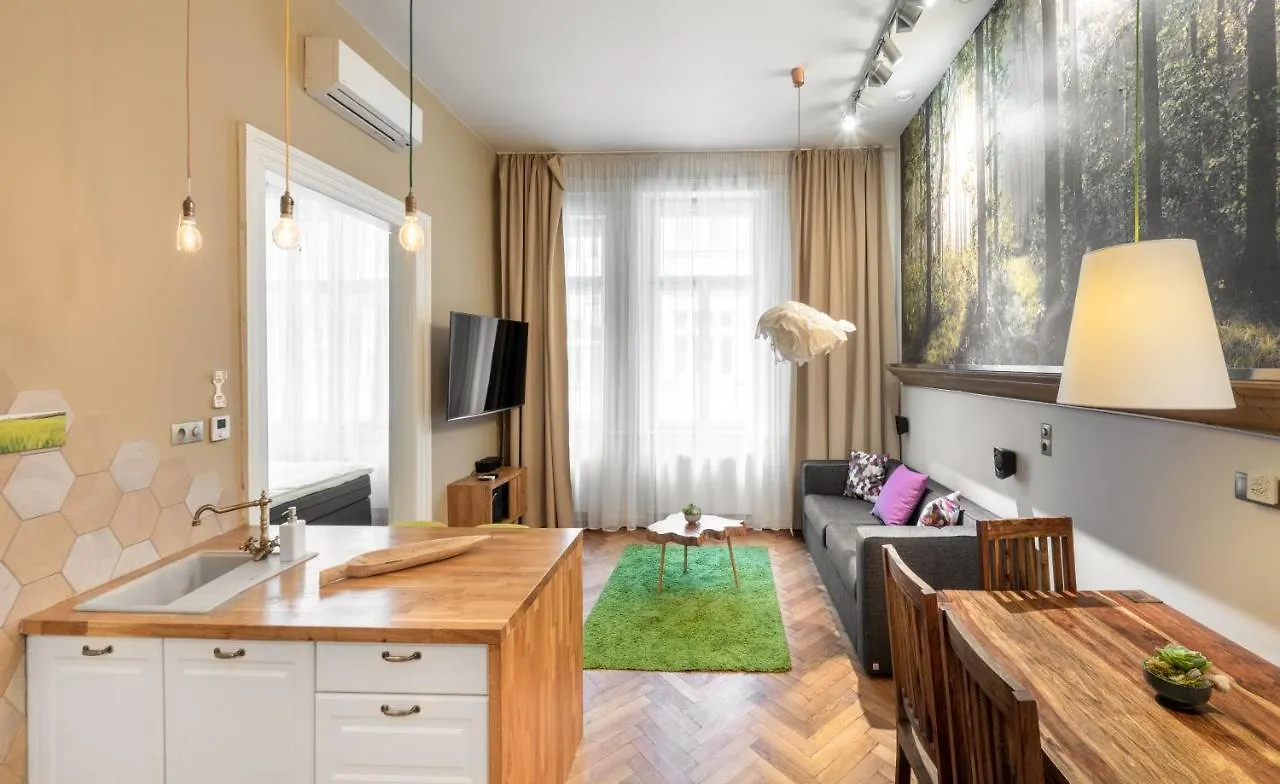 Mordecai 12 Apartments By Adrez Prag
