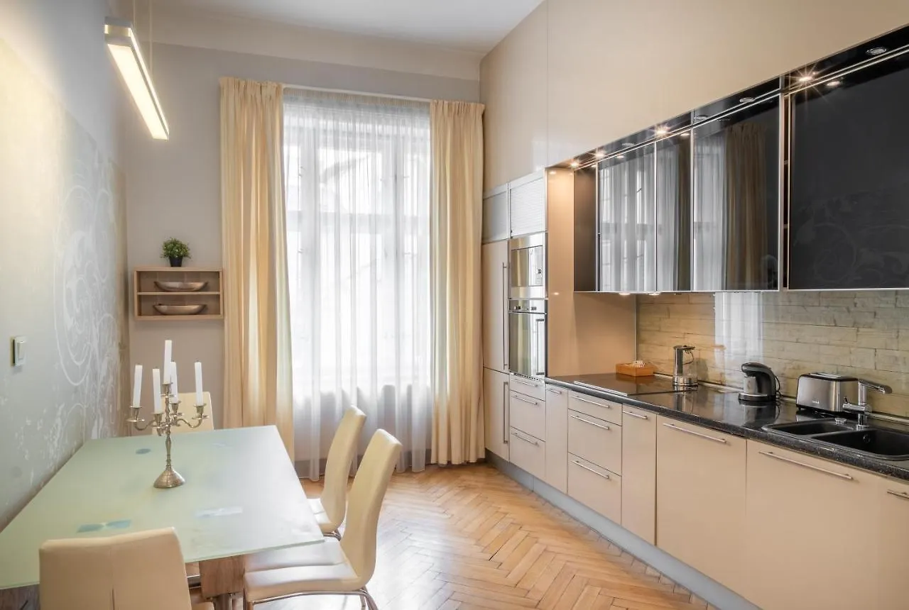 Mordecai 12 Apartments By Adrez Prag Tschechische Republik