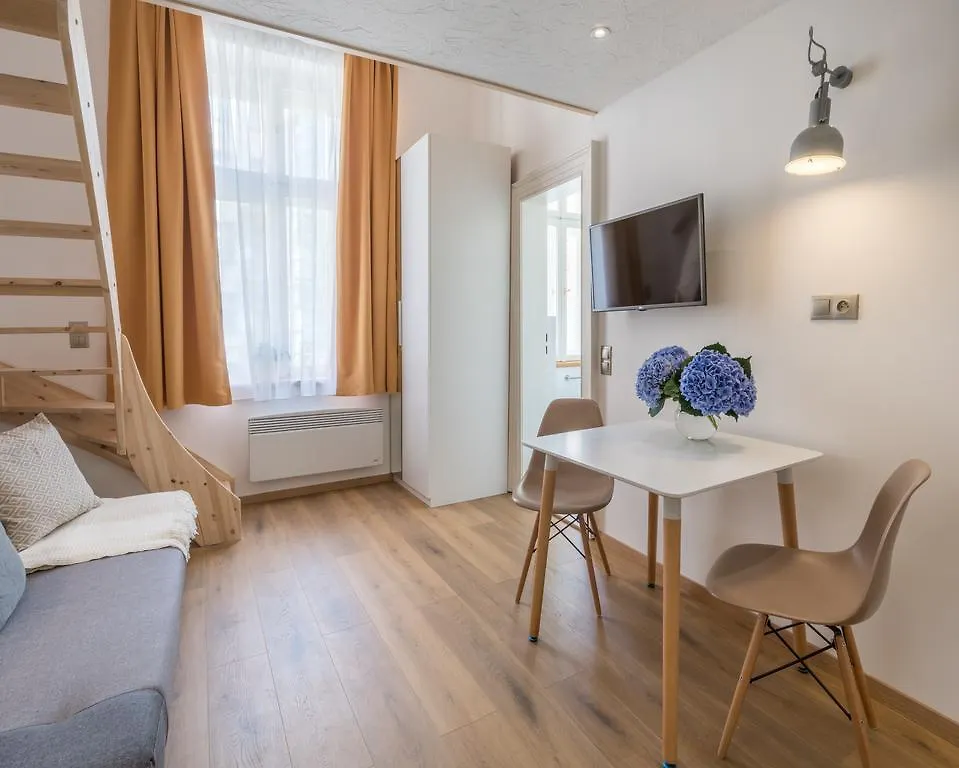 Mordecai 12 Apartments By Adrez Prag