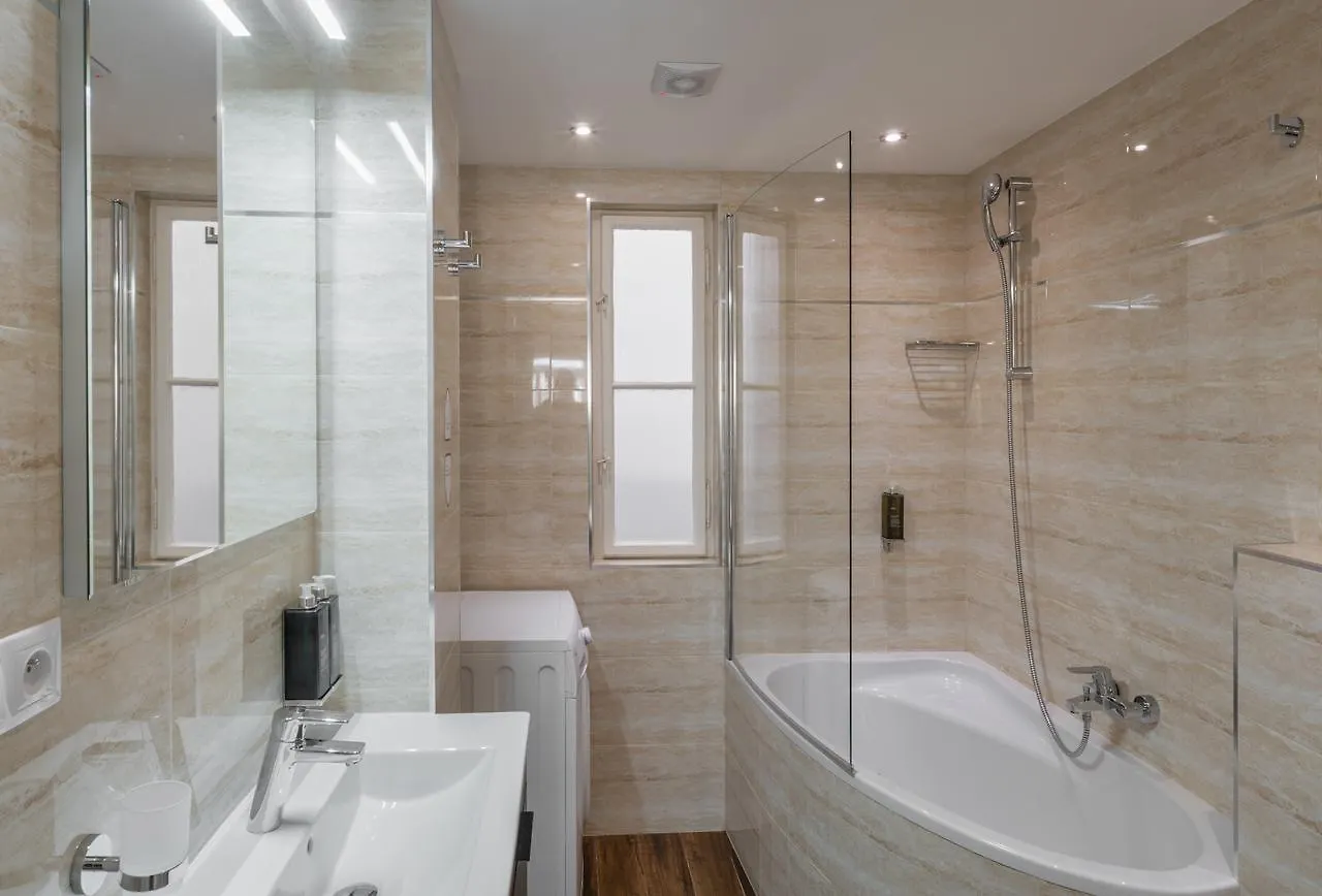 Mordecai 12 Apartments By Adrez Prag